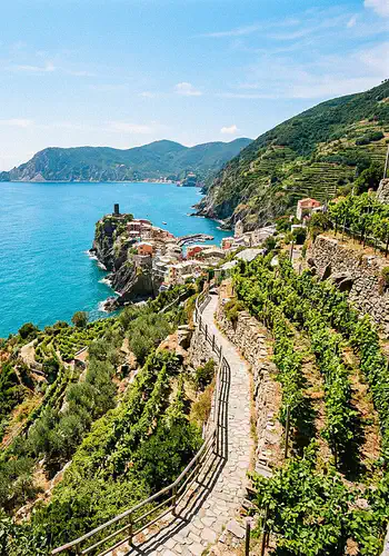 Liguria's Secret Trails: Hiking the Path of the Sanctuaries