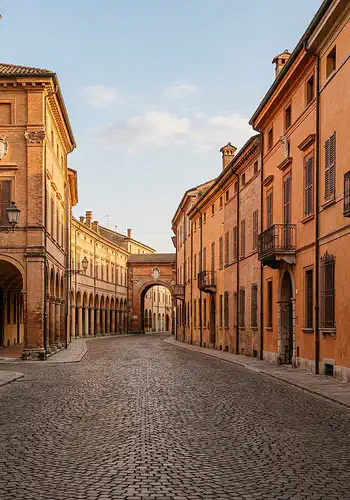 The Ideal City: Discovering the Renaissance Secrets of Sabbioneta